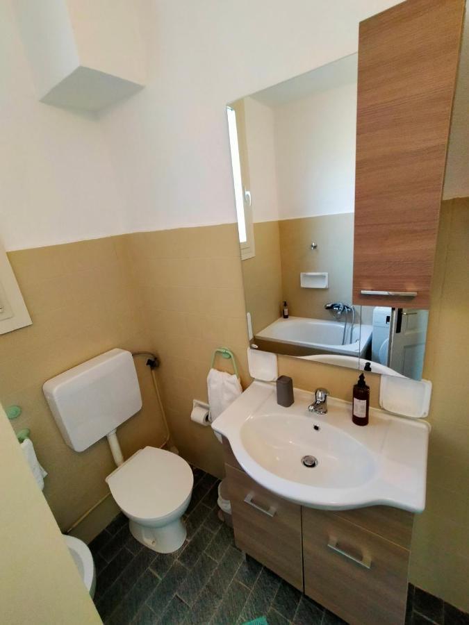 Casa Vacanze "La Quiete" Nonio 외부 사진